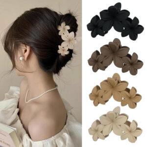 Alternative view of Floral Claw Hair Clip for Women